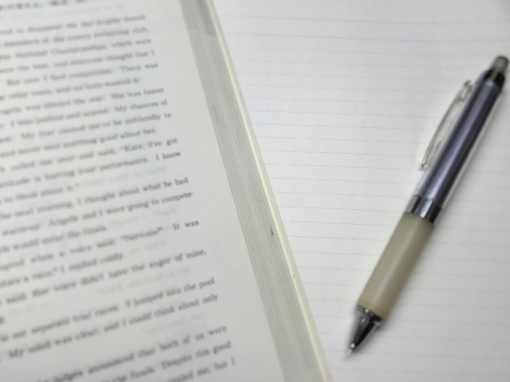 独学よりも英会話教室に通うことで英語が上達する